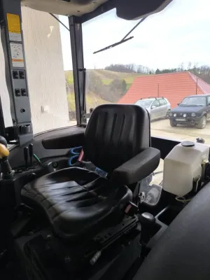 Traktor 750 sa vilama - thumbnail 3