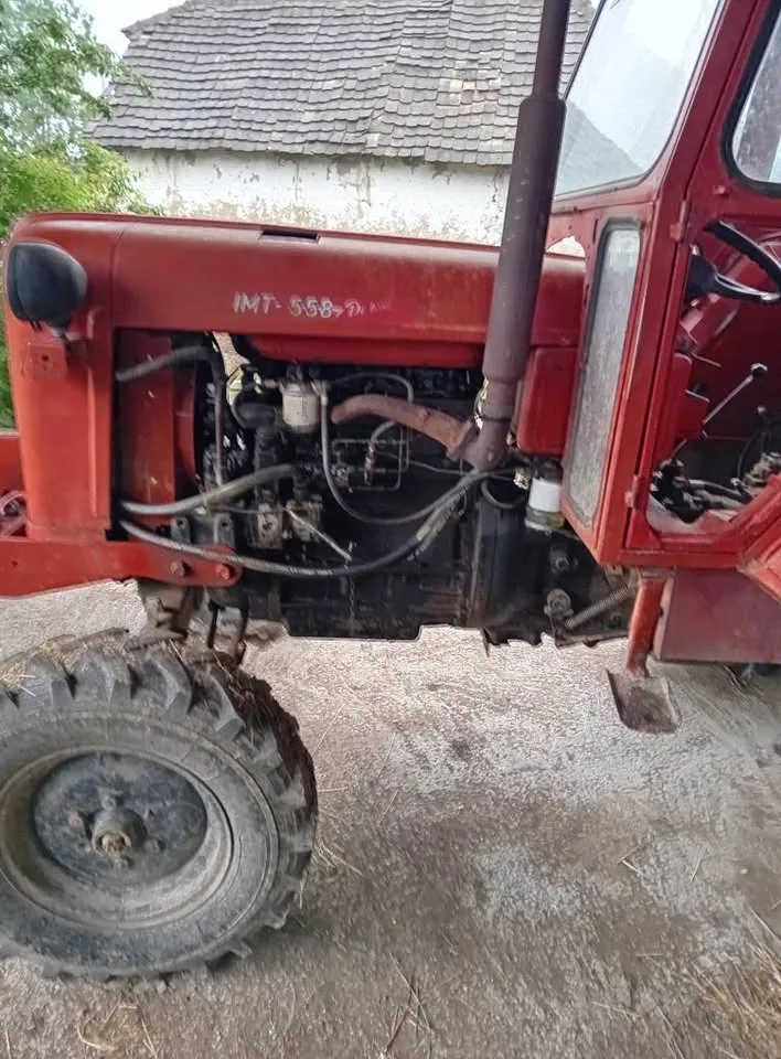 Top Traktor IMT 558