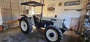 Lamborghini 704 traktor - thumbnail 1