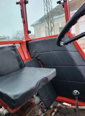 Traktor IMT 565 - thumbnail 2